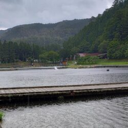 土砂降り＆雷で早上がり ～平谷湖フィッシングスポット～